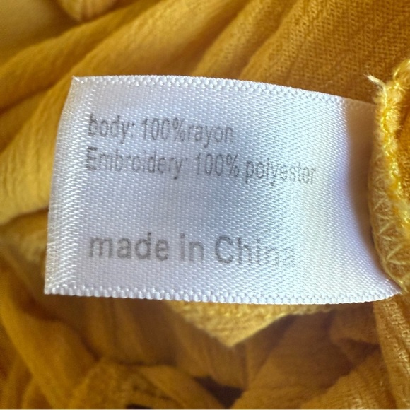 Lane Bryant Womens Tie Front Blouse Lace Detail Yellow Faux Button Up Size 20 - Picture 11 of 13